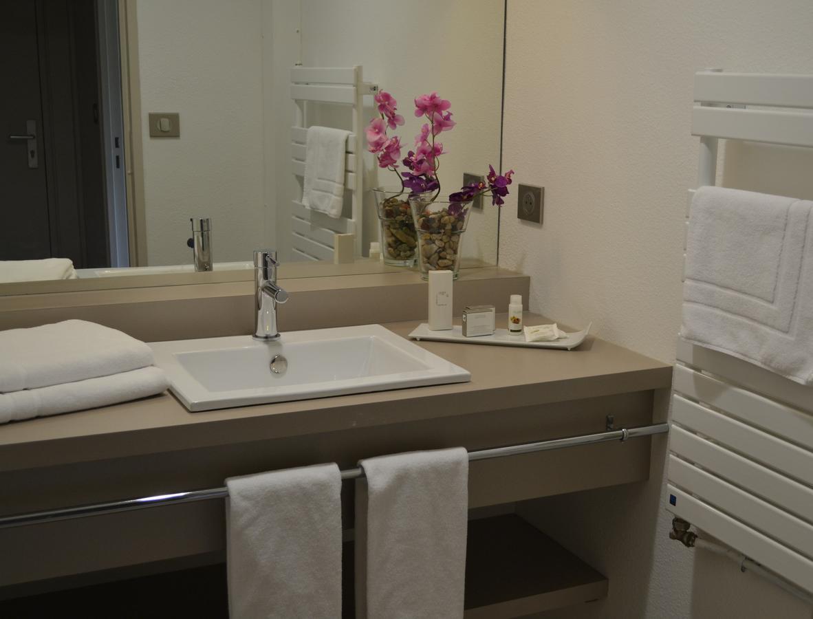 Hotel De Guyenne Таланс Екстериор снимка